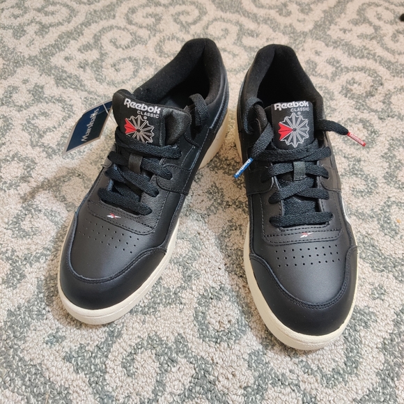 REEBOK NWT Classic The Alter Icons Black & White UK London Flag Platform Shoes - Picture 2 of 11